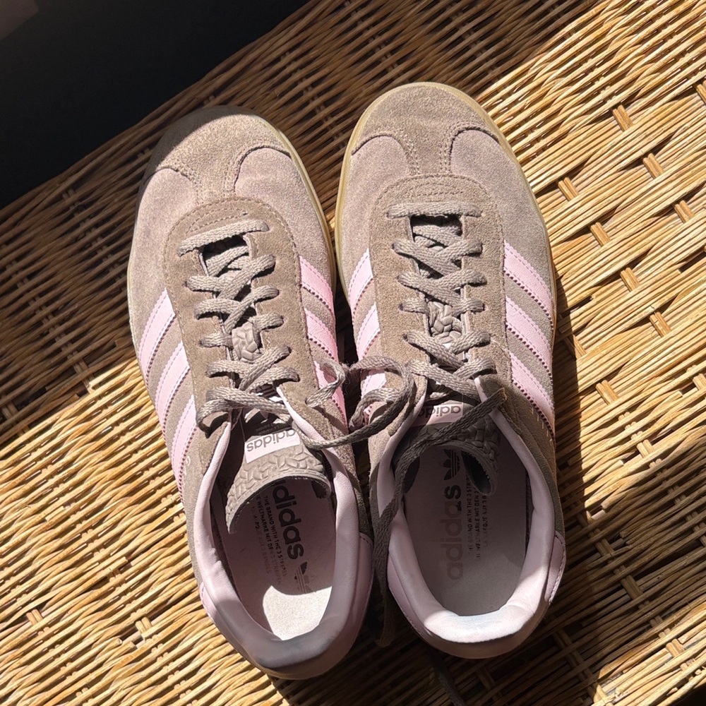 adidas Gazelle Women’s Pink Suede Sneakers with Gum Sole - Picture 2 of 4